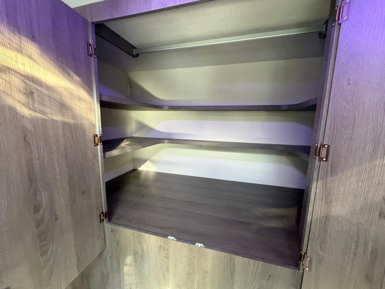 043c7ec7-10d2-4d69-acbd-ab8afe6e4135