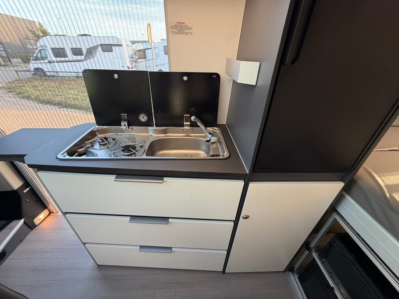 Adria Twin Supreme 640 SGX (31)