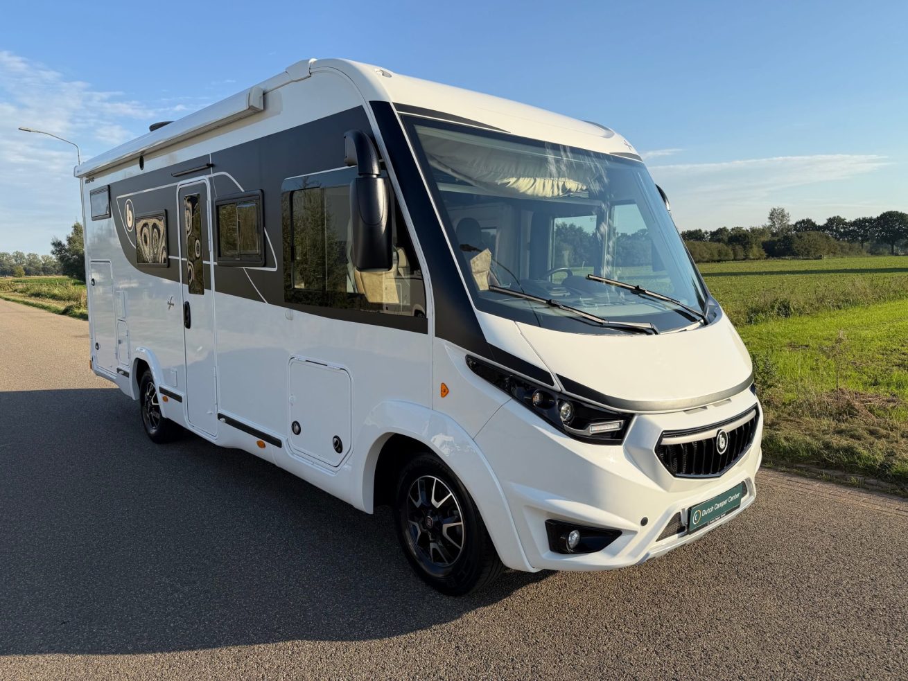 Benimar Amphitryon A940 (14)