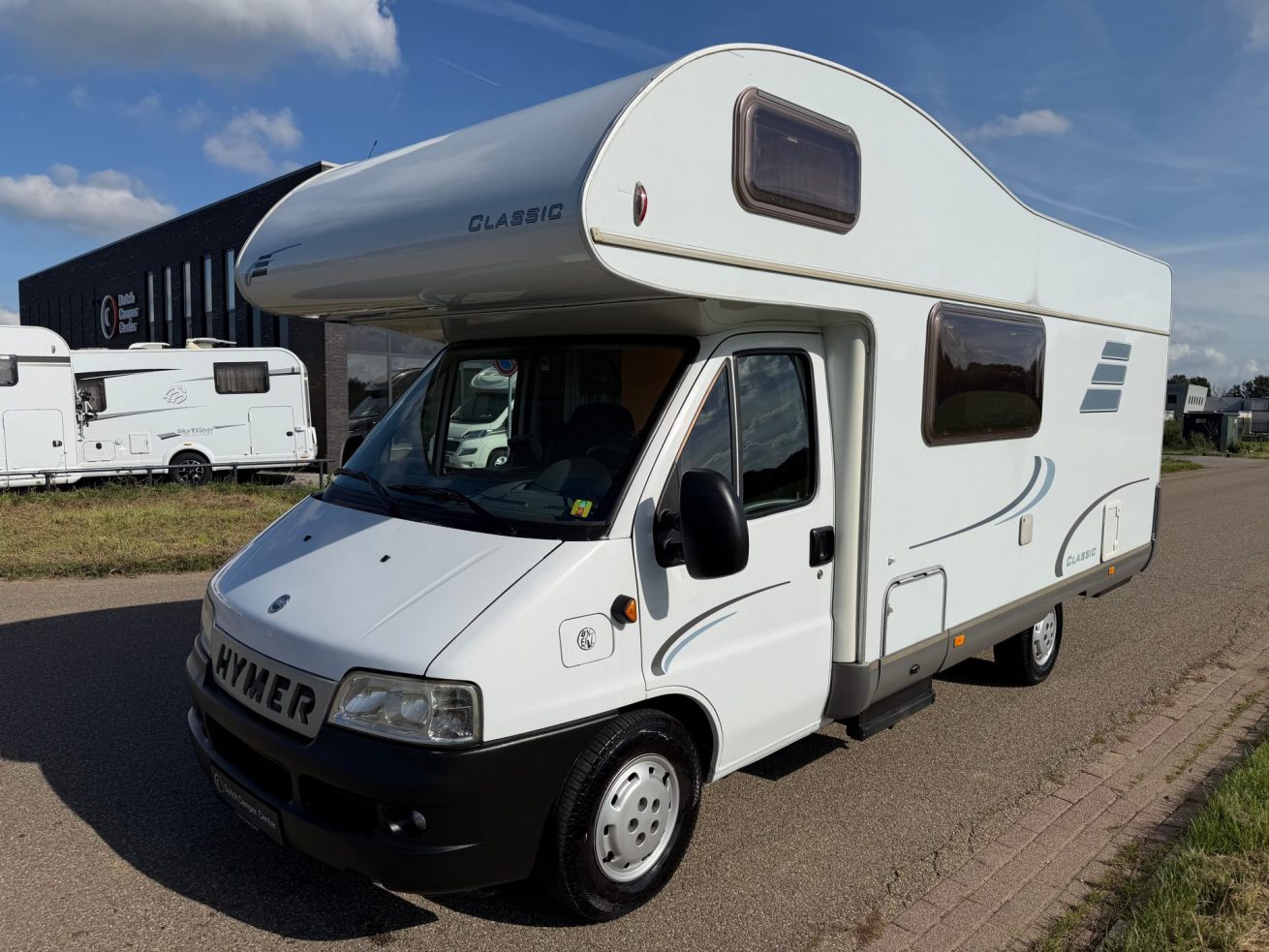 Hymer Camp Classic 524 (25)
