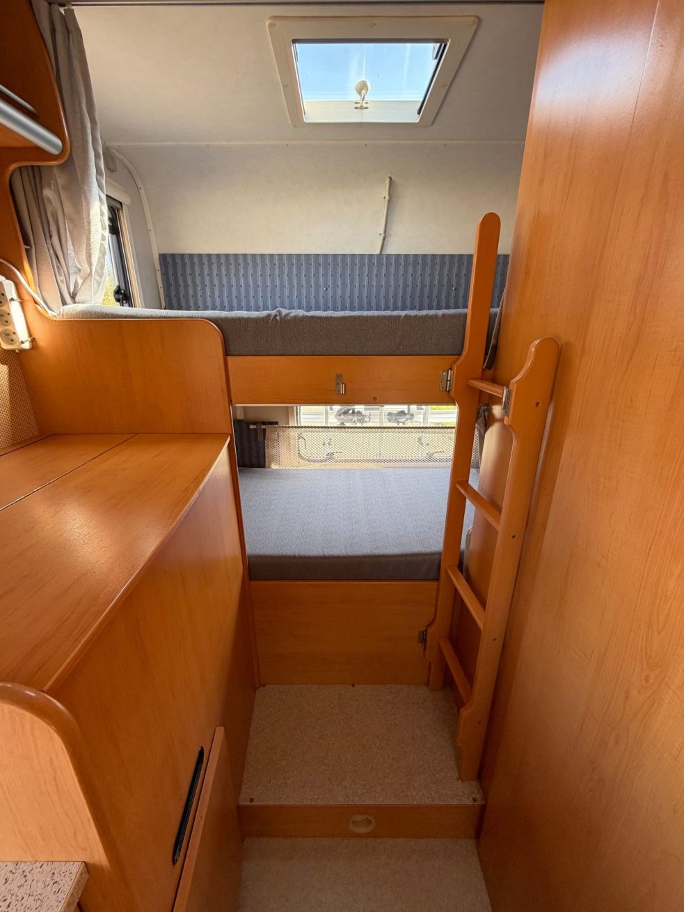 Hymer Camp Classic 524 (9)