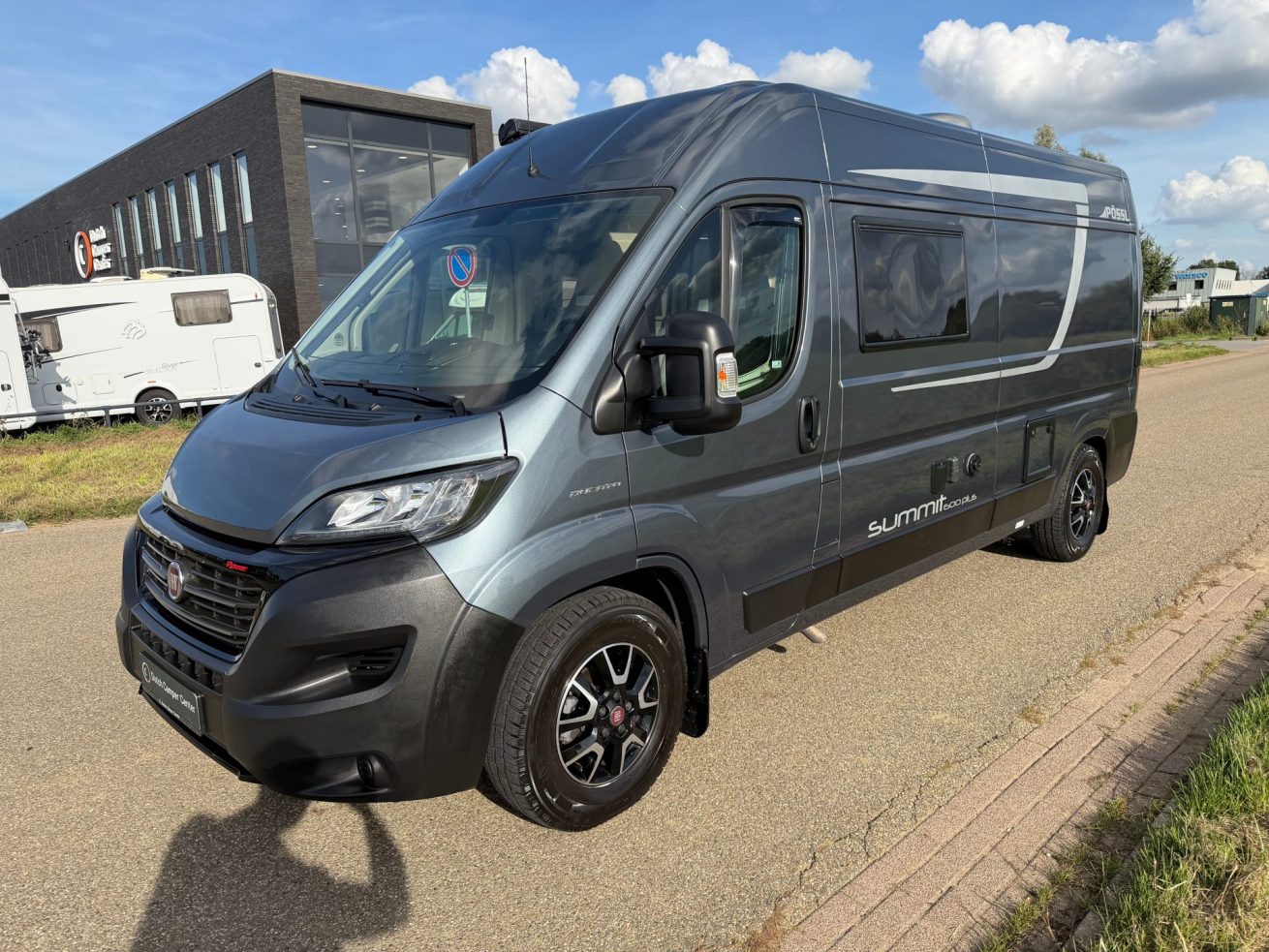 Pössl Summit Plus 600 (62)
