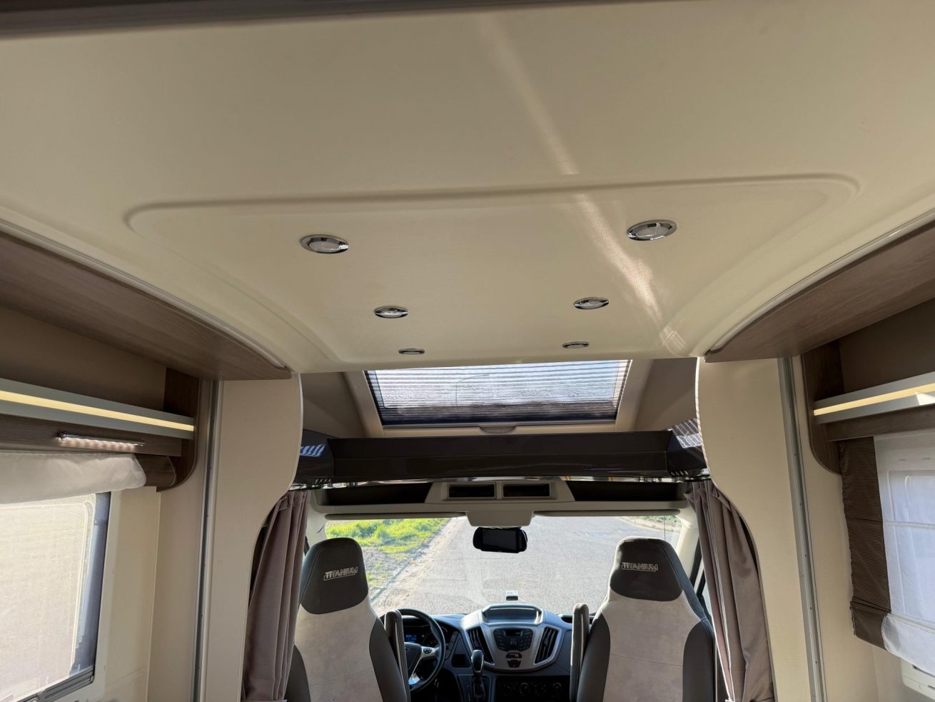 5ecebc0d-2800-4ff4-bd38-e94030e830b7