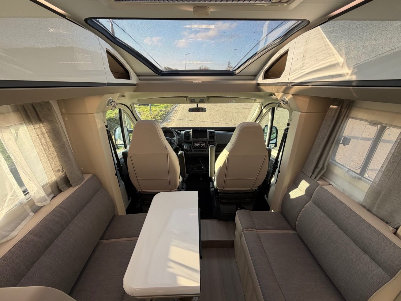 Adria Compact Plus DL 2025_ (8)