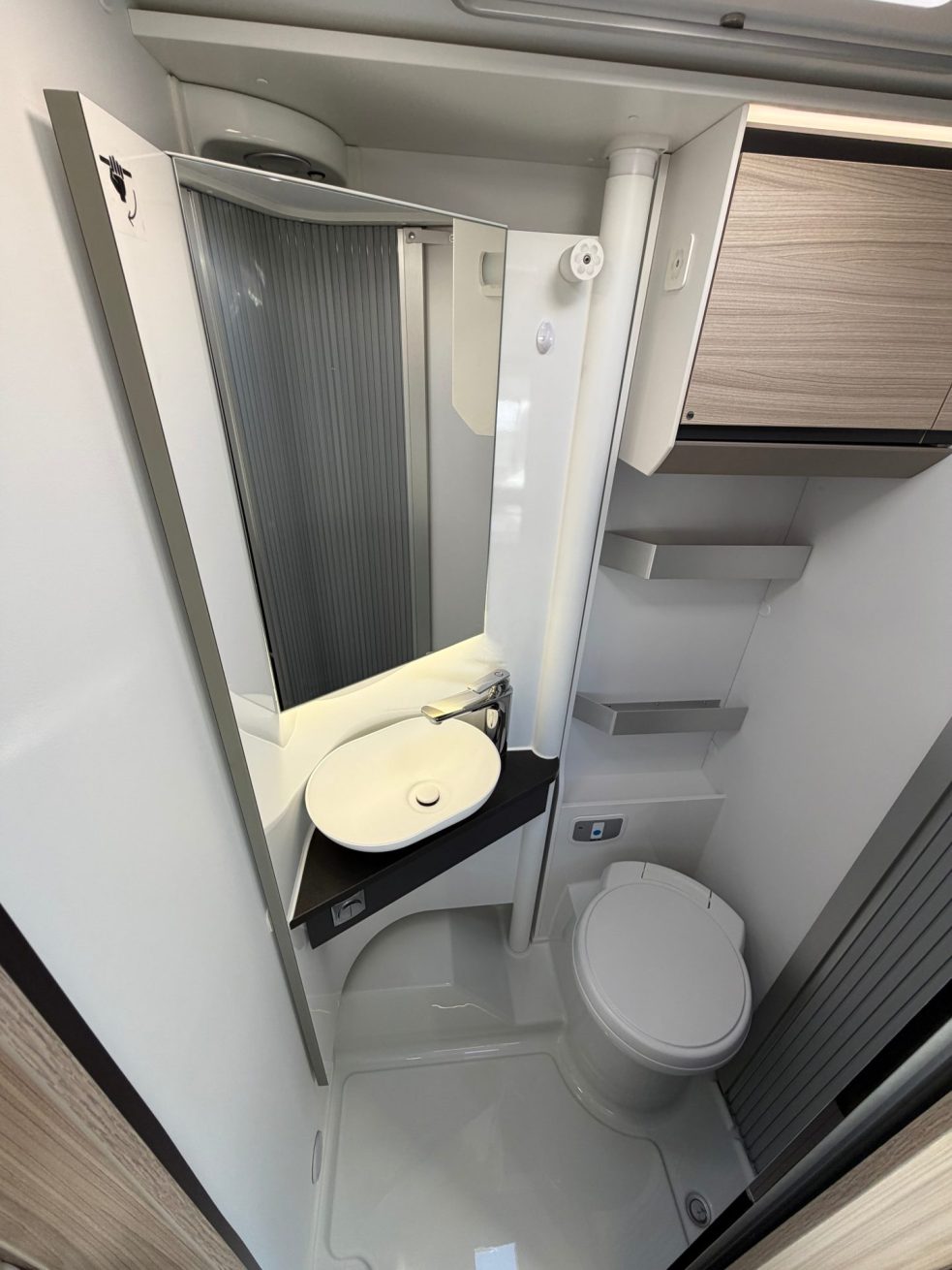 Adria Compact SL (21)