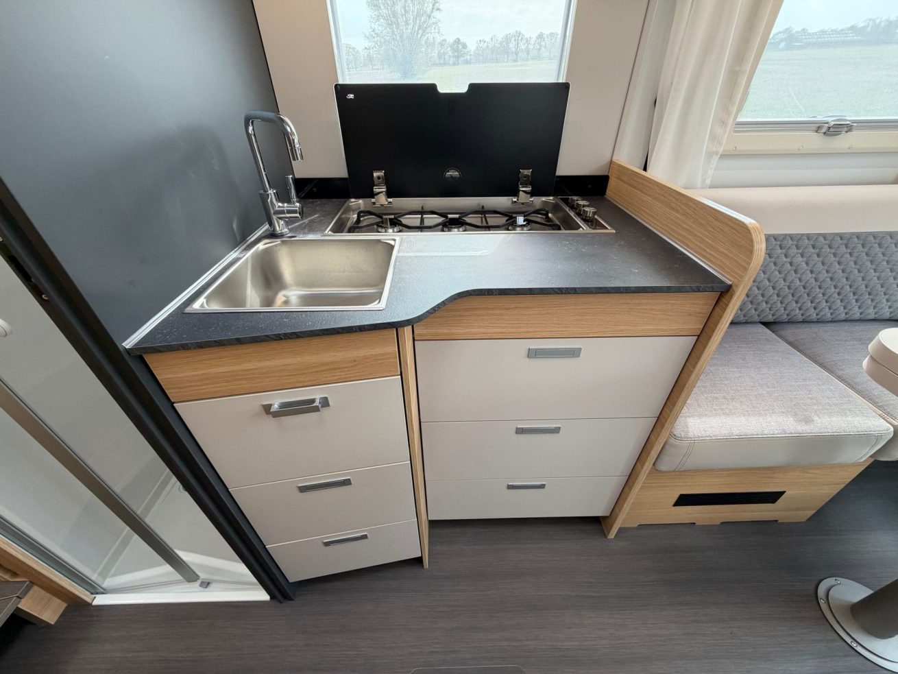 Adria Matrix 650 DL (3)