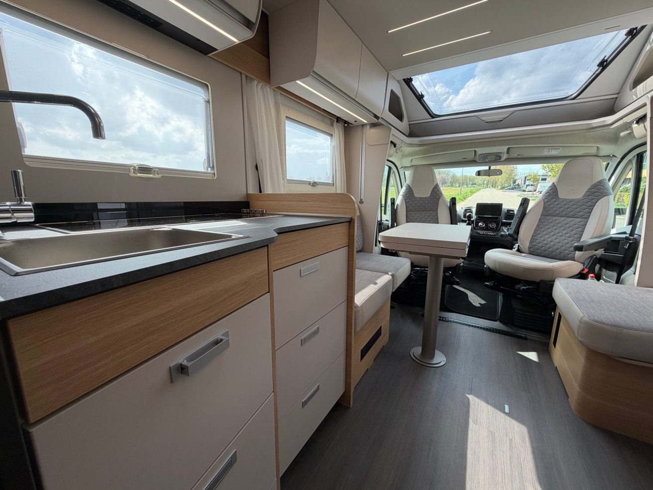 Adria Matrix 650 DL (5)