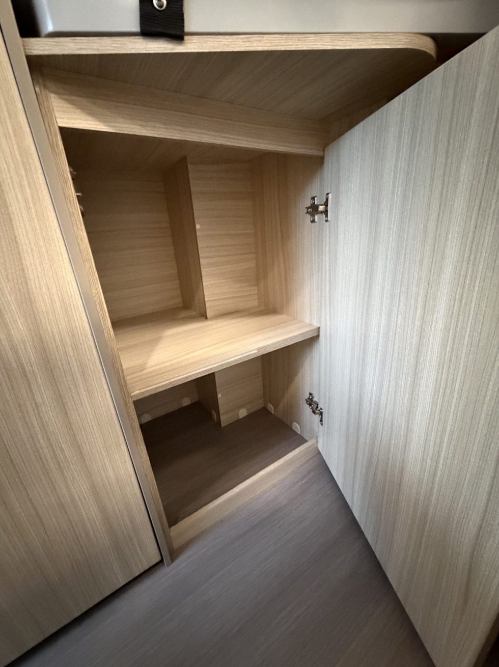 Adria Twin Plus 640 SLB (15)