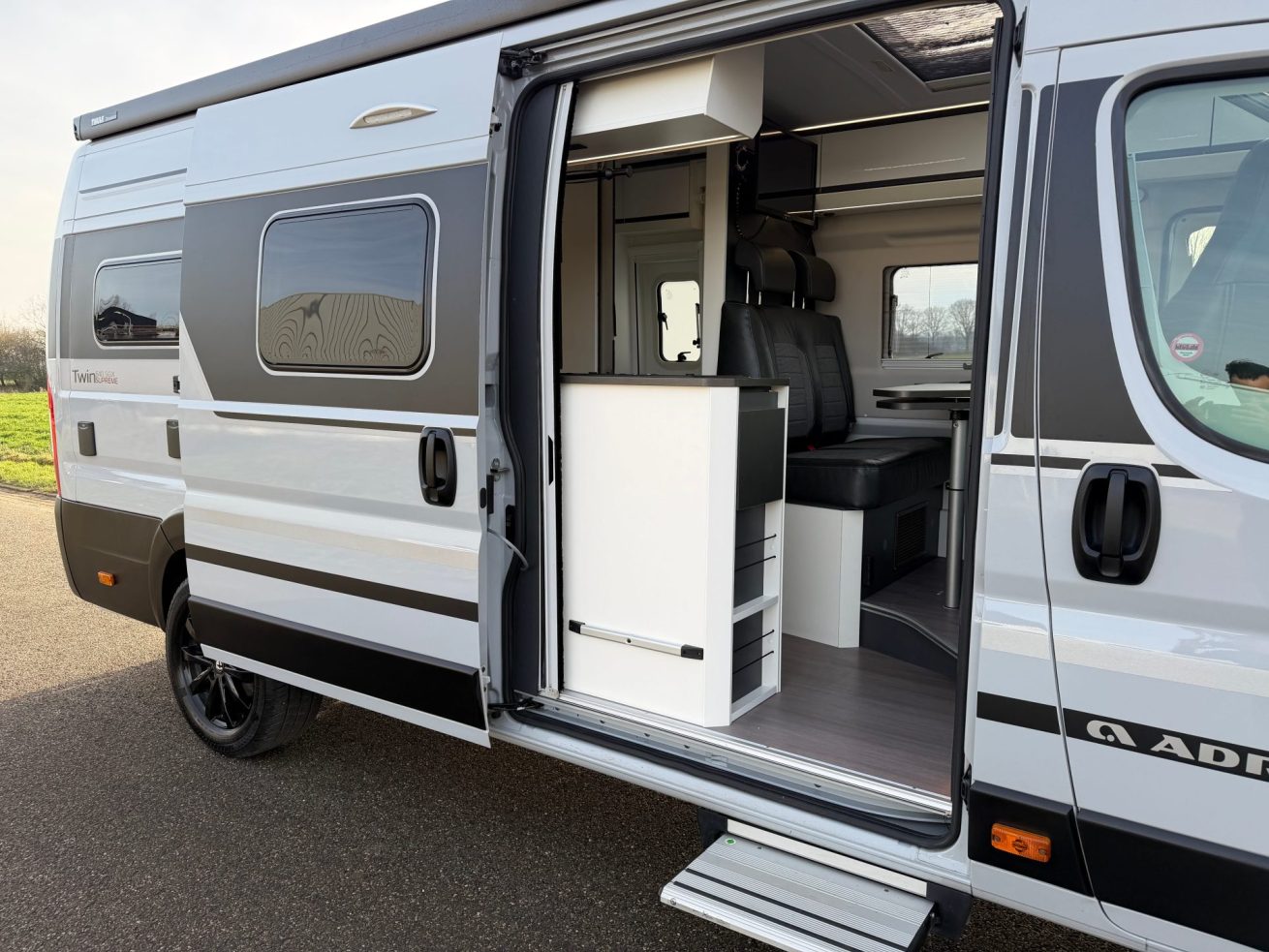 Adria Twin Supreme (3)