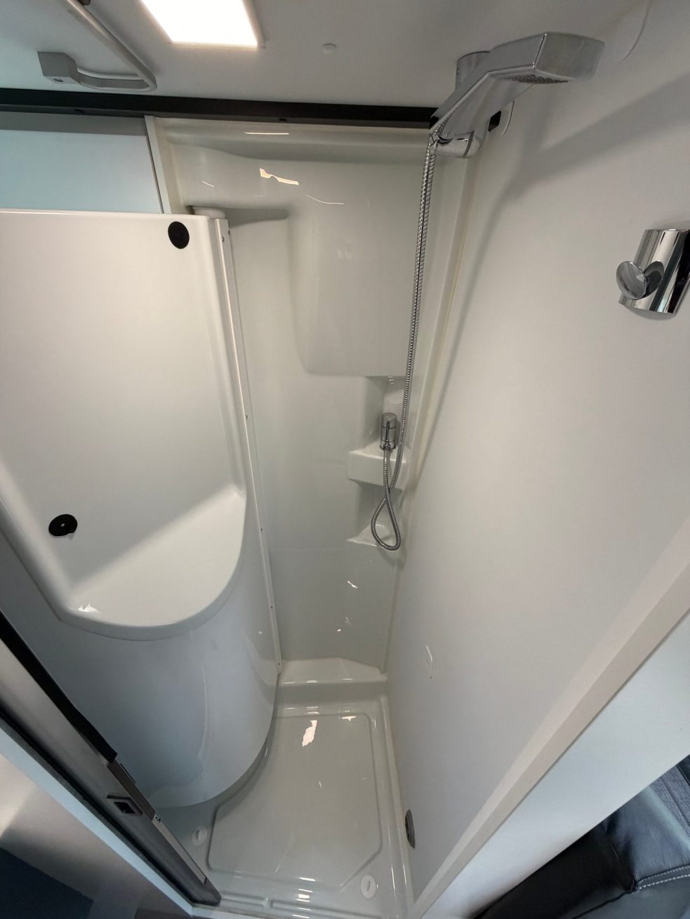 Adria Twin Supreme (33)