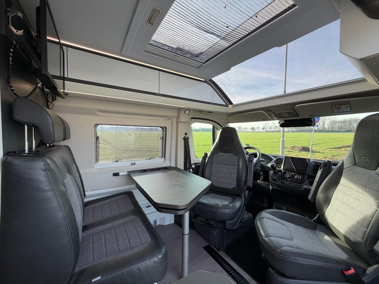 Adria Twin Supreme (4)