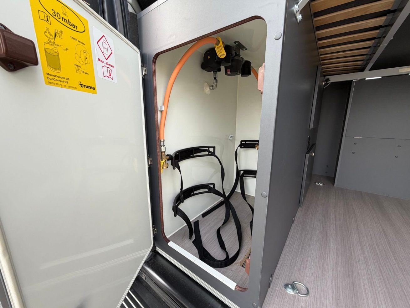 Adria Twin Supreme 640 SLB (13)