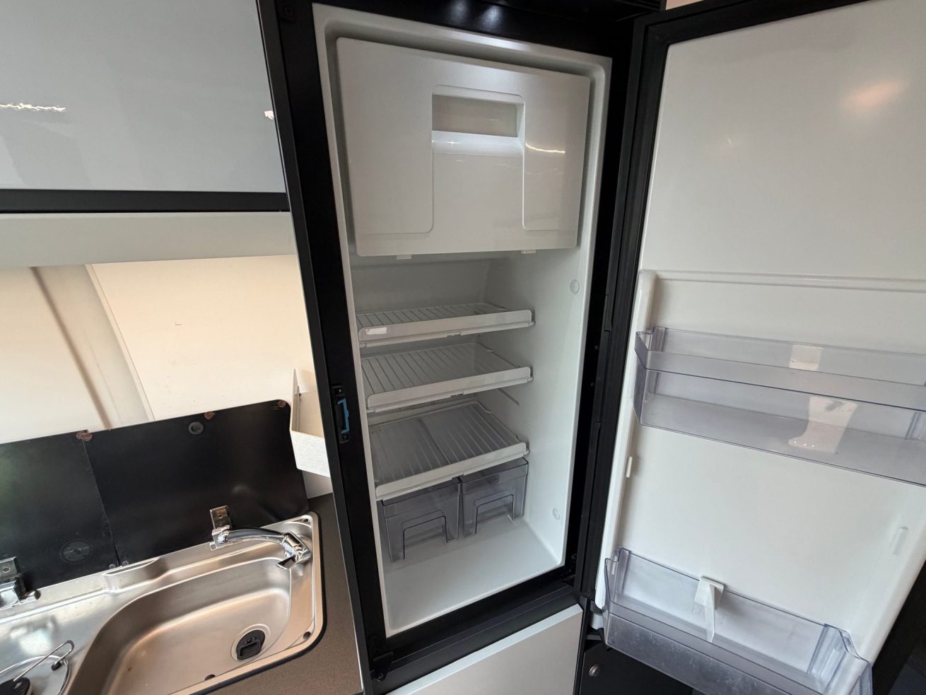 Adria Twin Supreme 640 SLB (21)