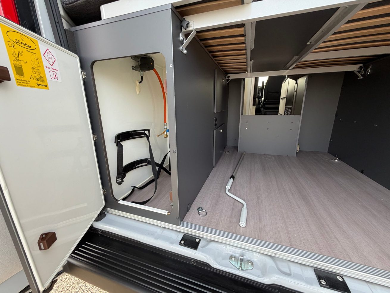 Adria Twin Supreme SLB (15)