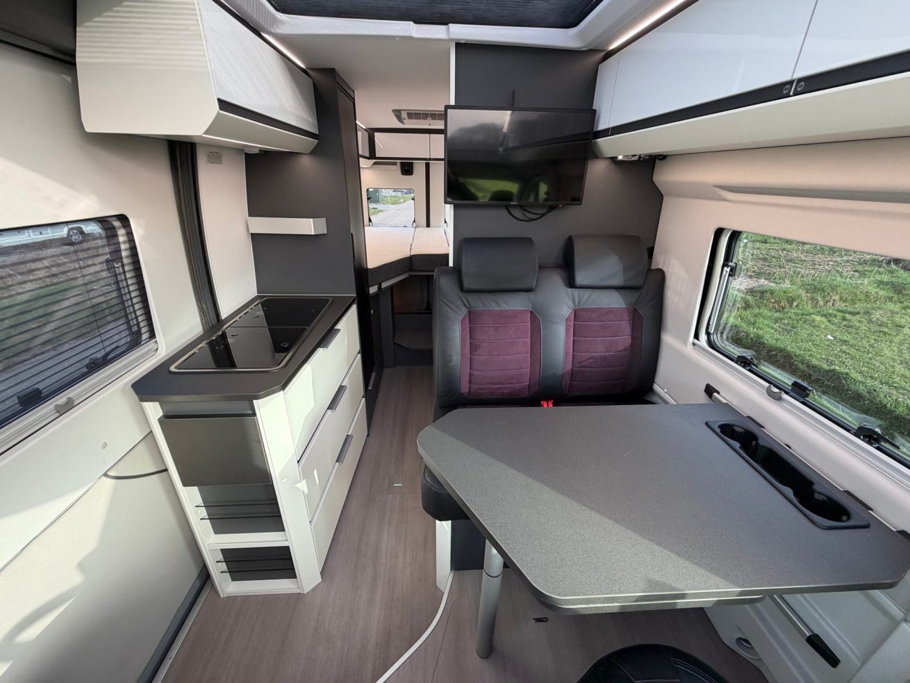 Adria Twin Supreme SLB (26)