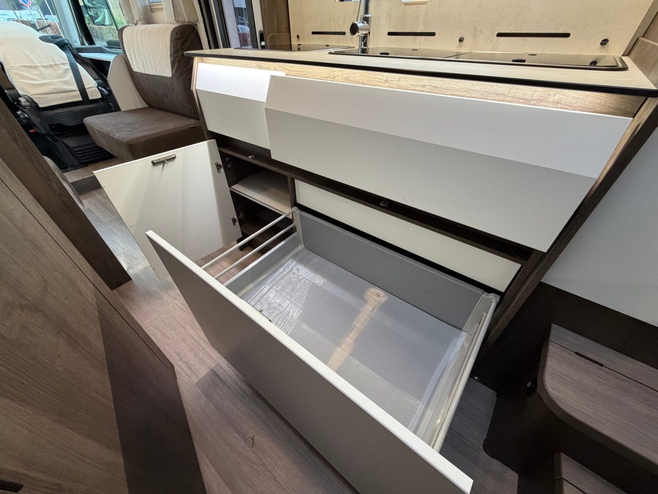 Benimar Amphytrion (24)