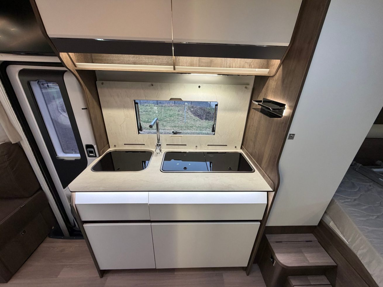 Benimar Amphytrion (26)