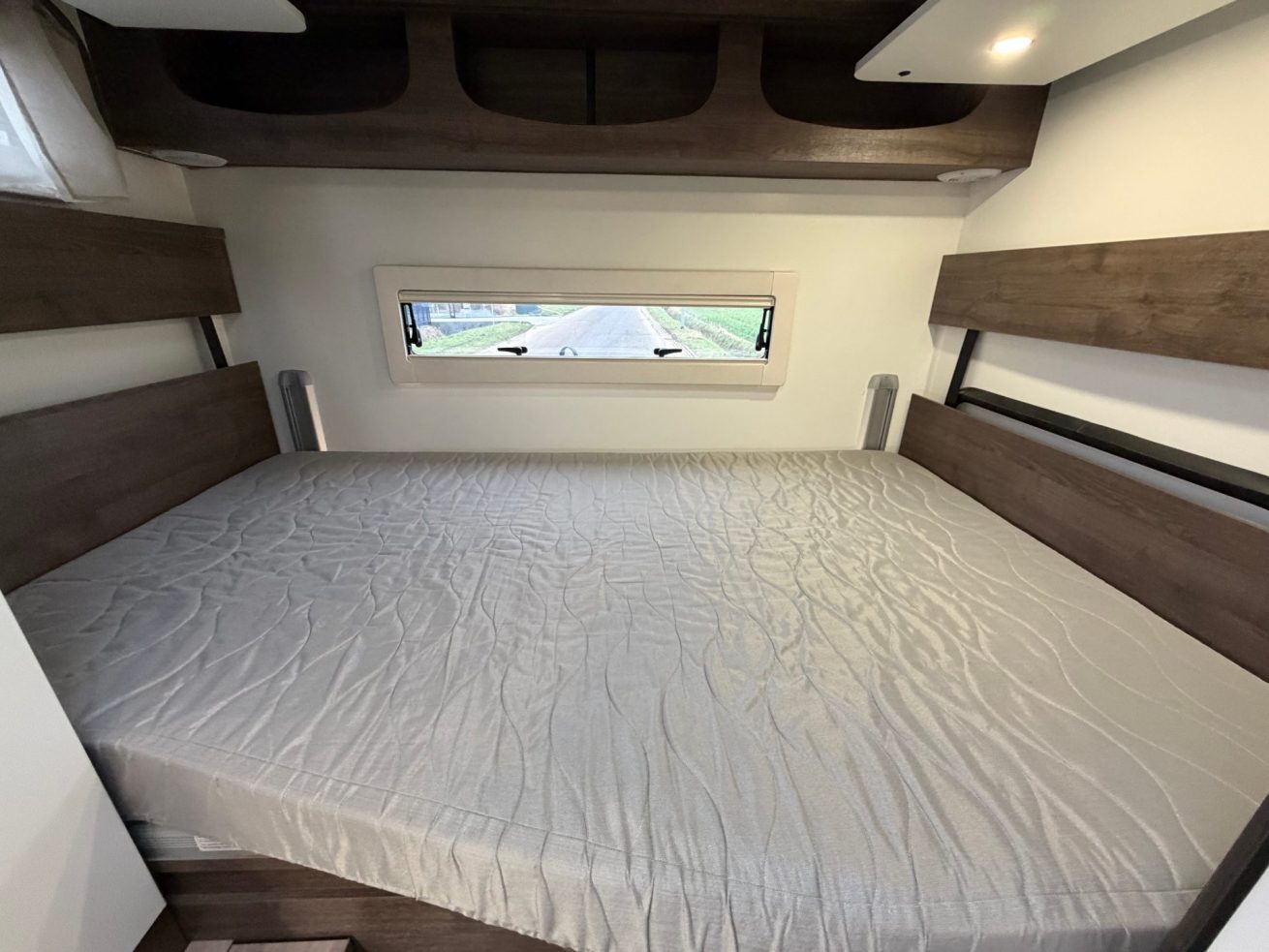 Benimar Amphytrion (28)