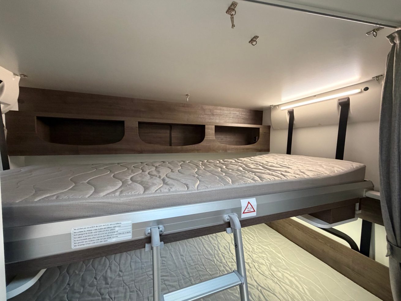 Benimar Amphytrion (29)