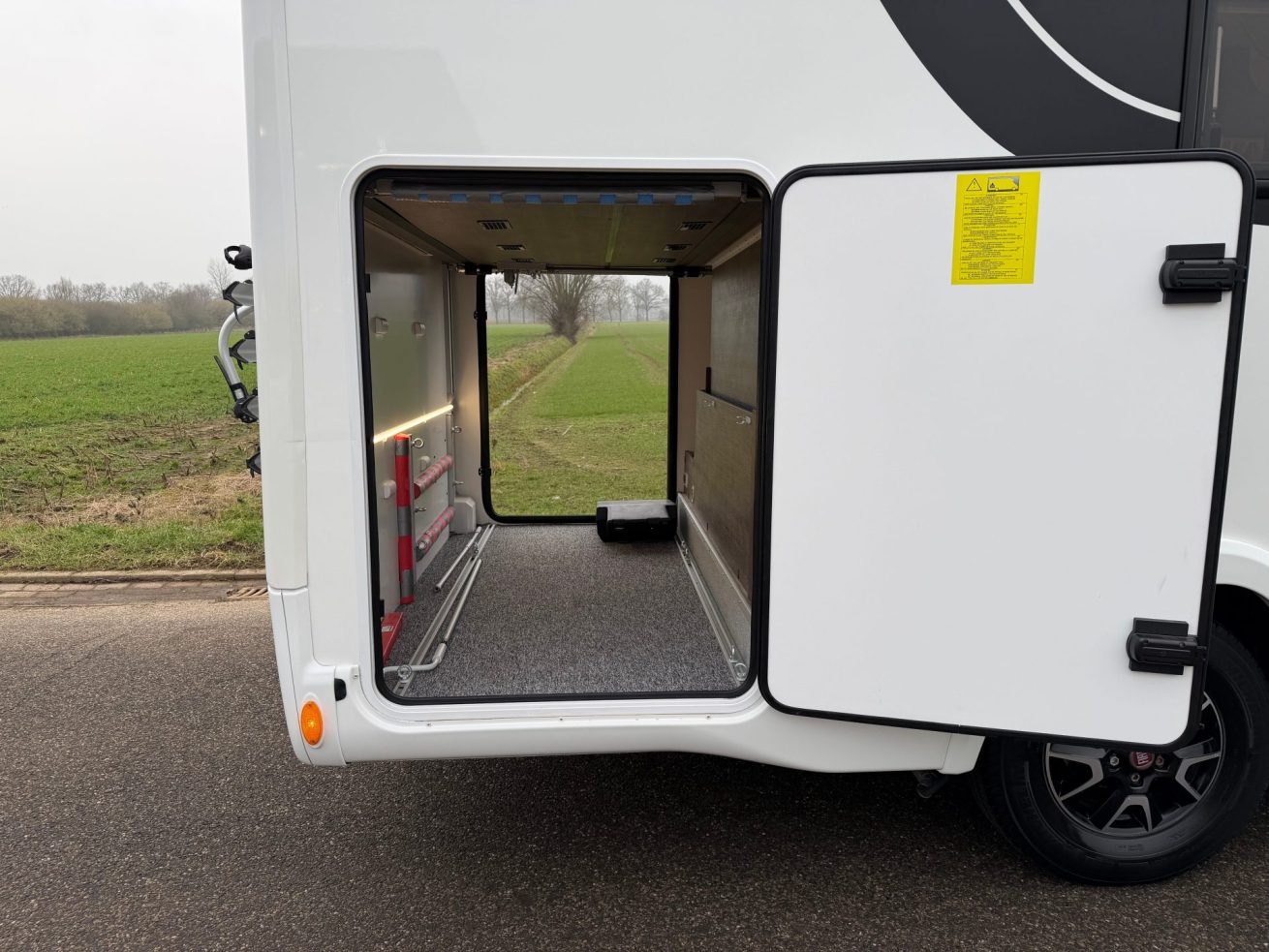 Benimar Amphytrion (4)