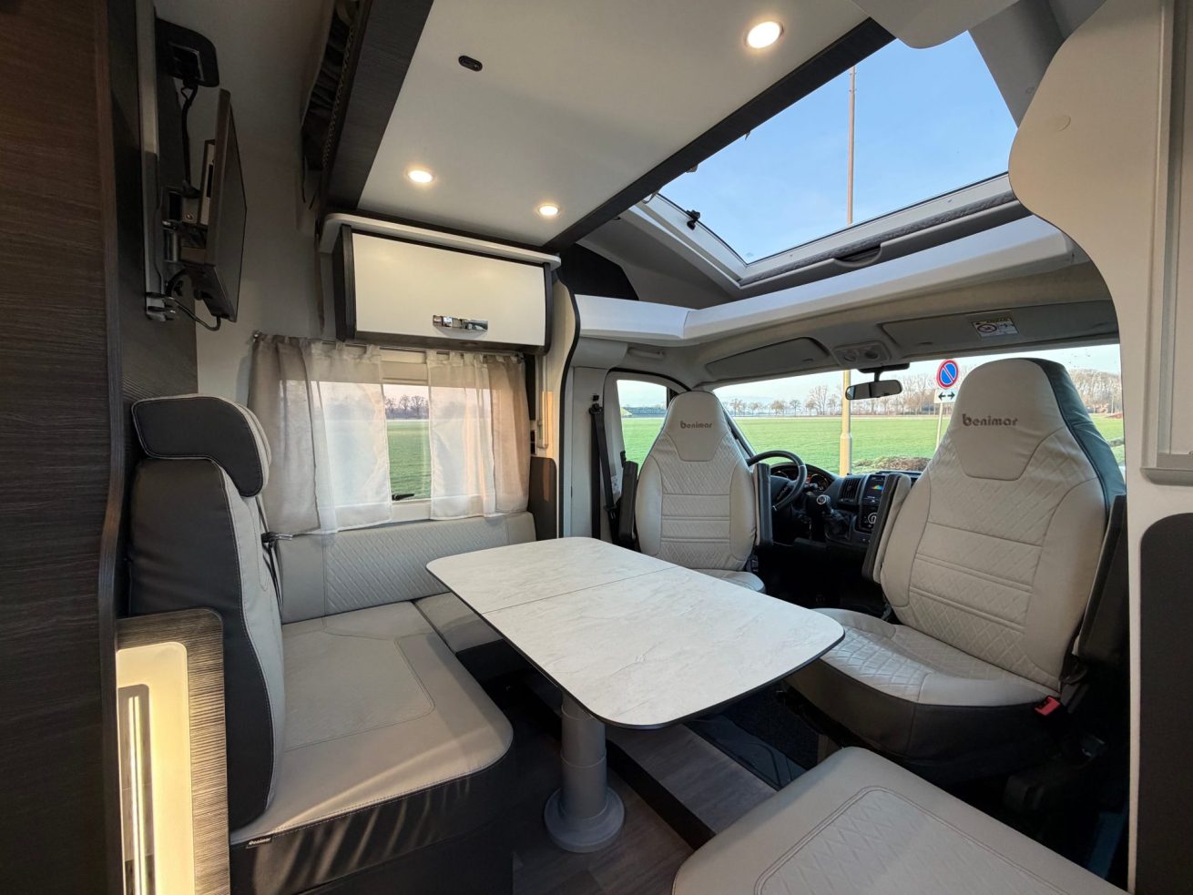 Benimar Mileo 261 (2)