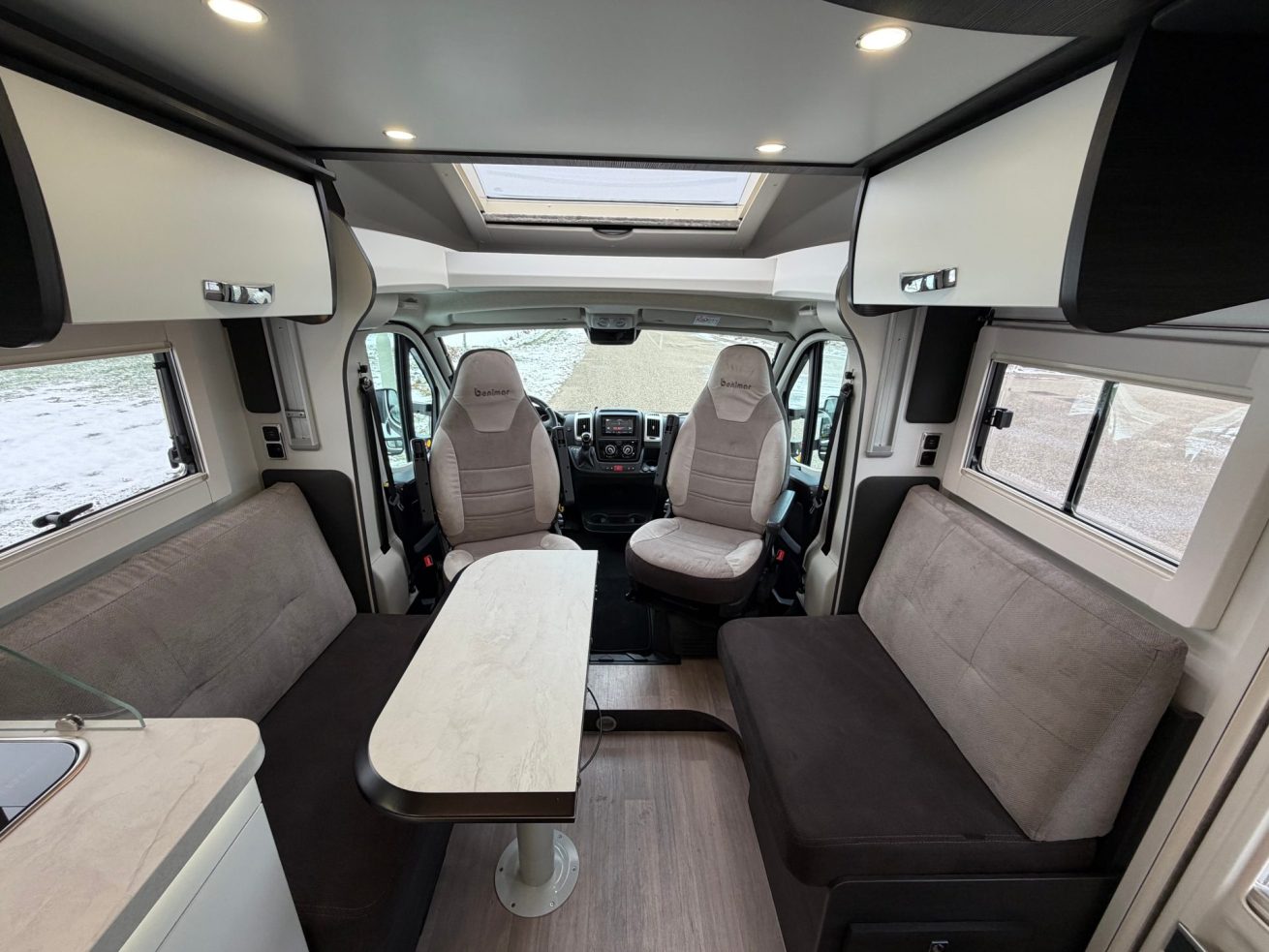 Benimar Mileo 297 Northautokapp (15)