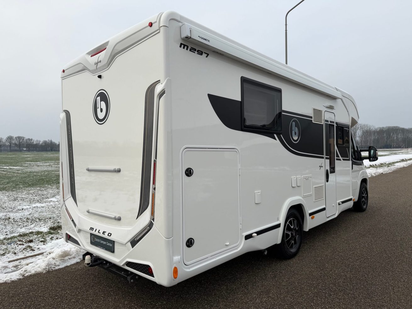 Benimar Mileo 297 Northautokapp (9)