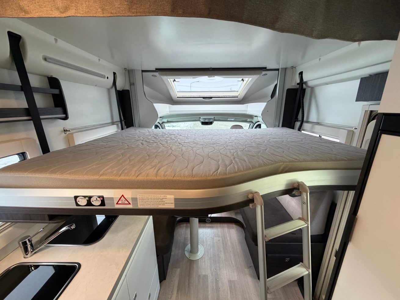 Benimar Mileo 297 Northautokapp_ (7)