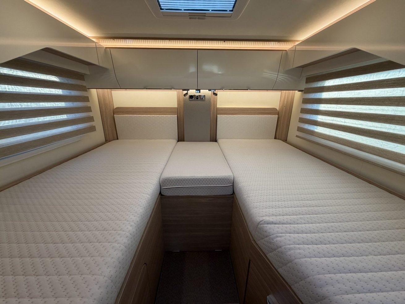 Bürstner Ixeo IT 690 G (11)