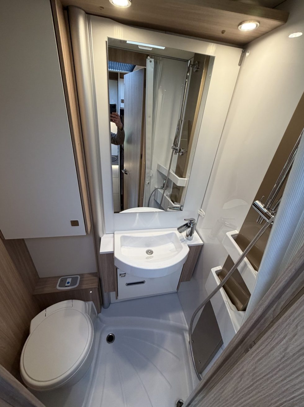 Bürstner Ixeo IT 690 G (6)