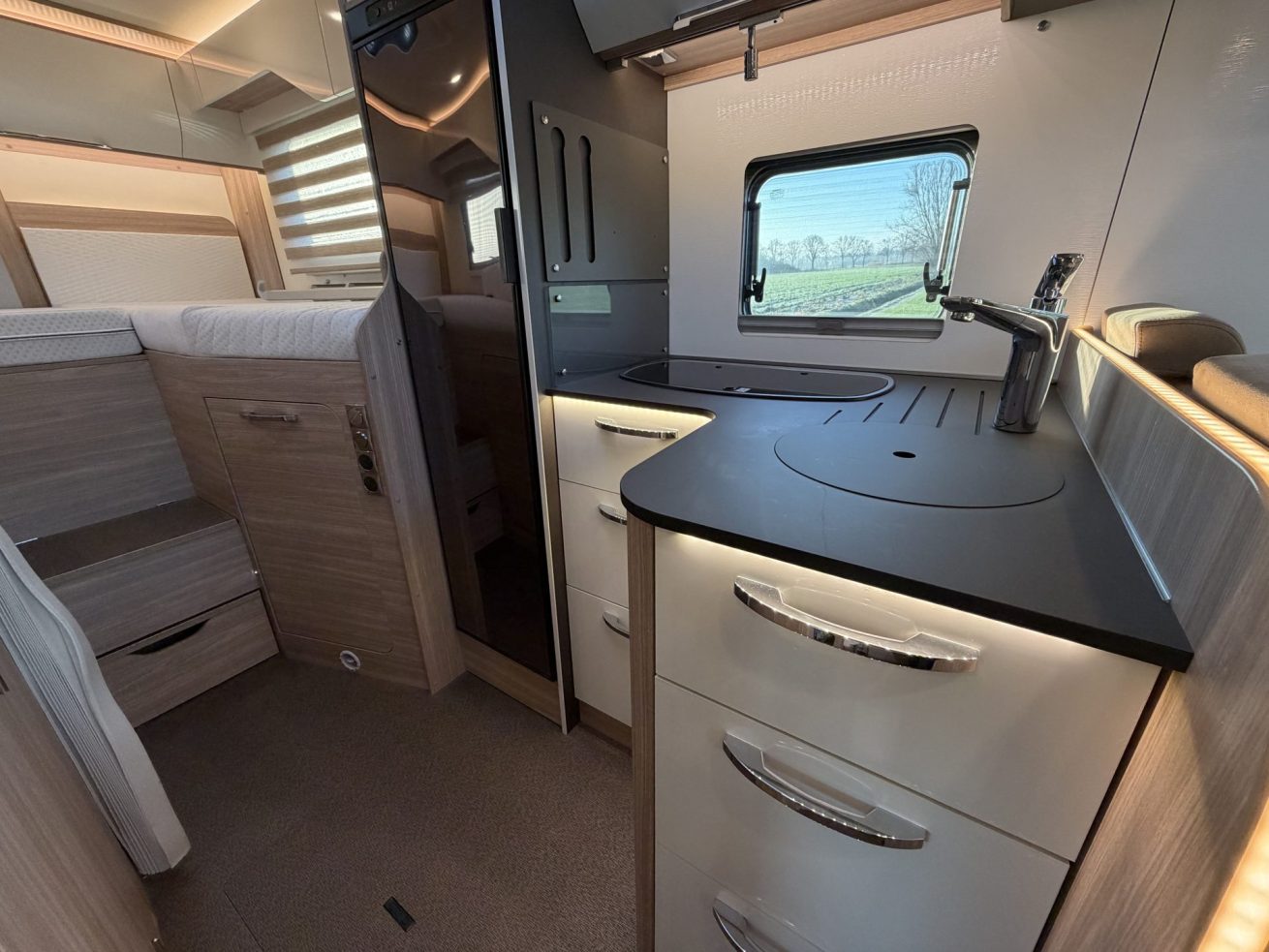 Bürstner Ixeo IT 690 G (8)