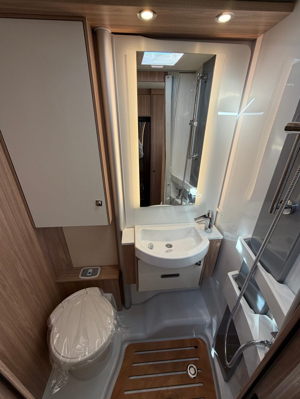 Bürstner Limited 726 (23)