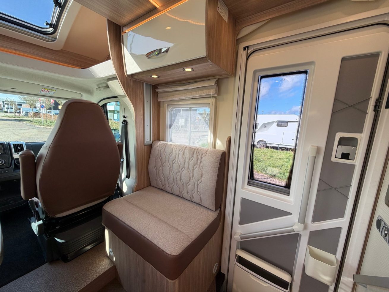 Bürstner Limited 726 (26)