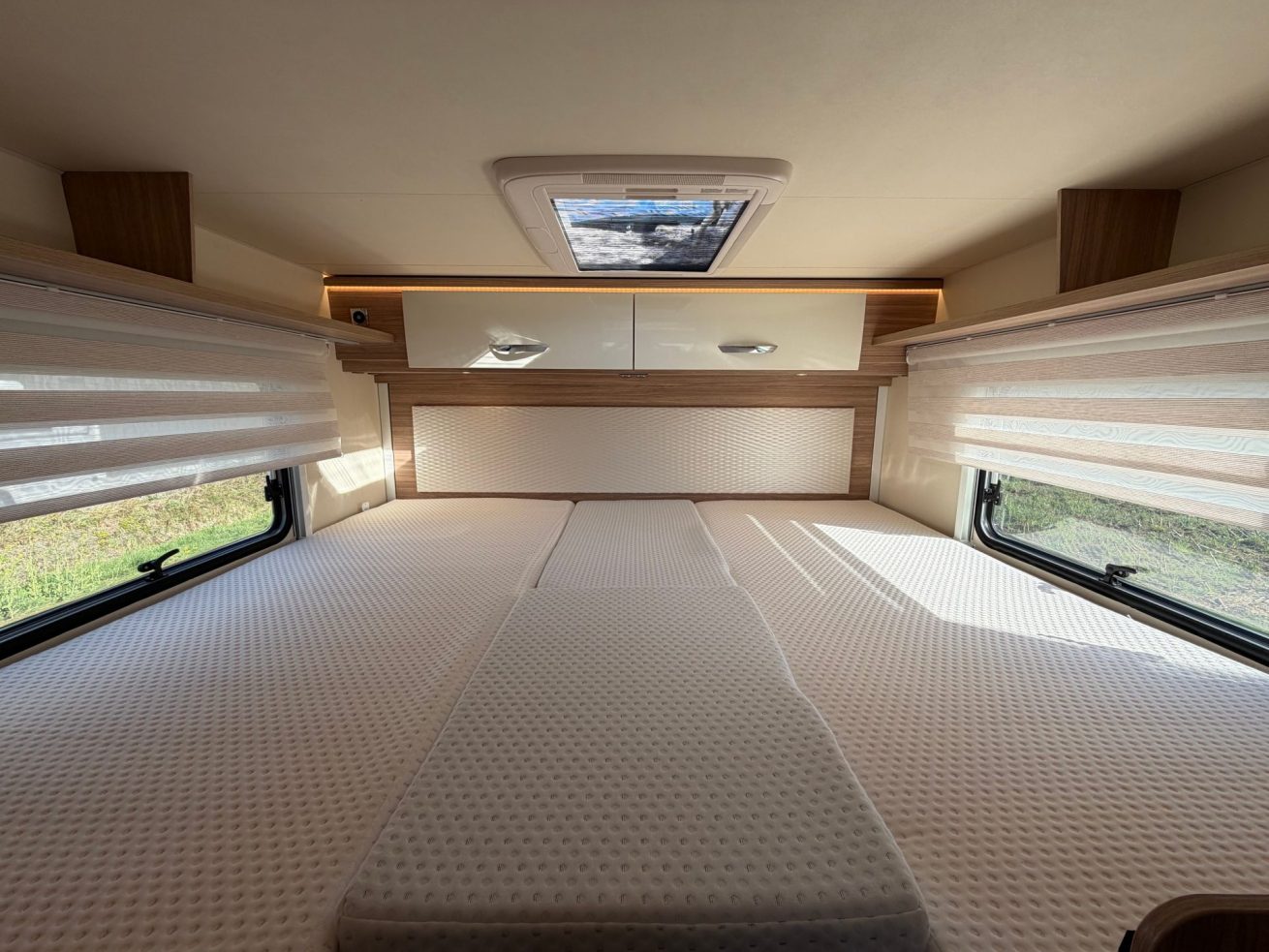 Bürstner Limited 726 (8)