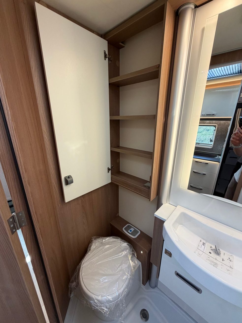 Bürstner Lyseo Harmony Line TD690G (23)