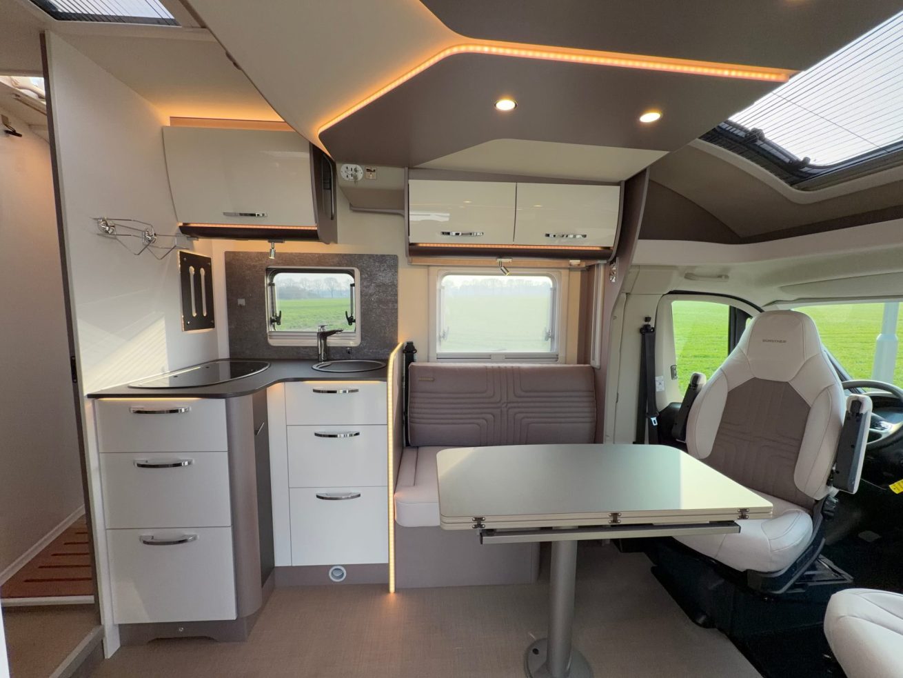 Bürstner Lyseo Privilege 732 TD (24)