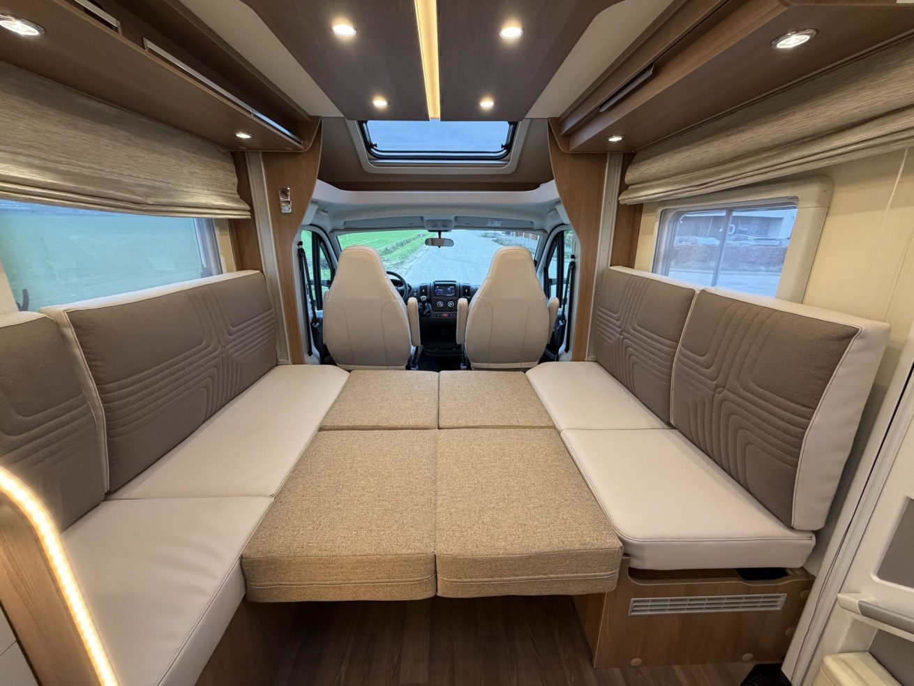 Bürstner Lyseo Privilege TD680G (12)