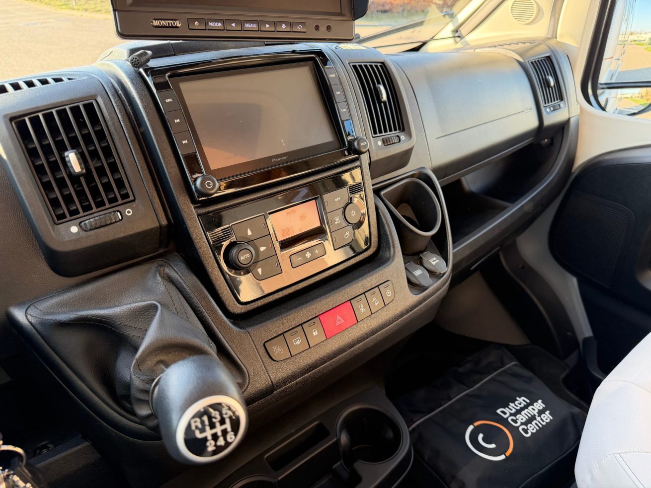 Bürstner Lyseo Privilige TD 727 G (1)