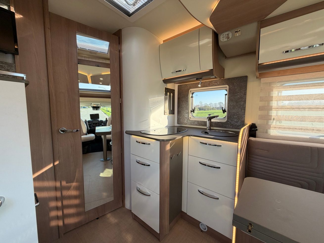 Bürstner Lyseo Privilige TD 727 G (9)