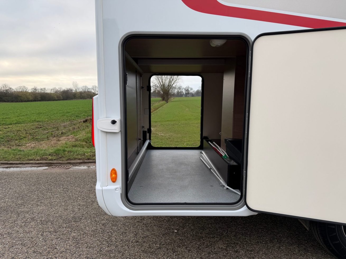 Bustner Lyseo Furtura TD690G (16)