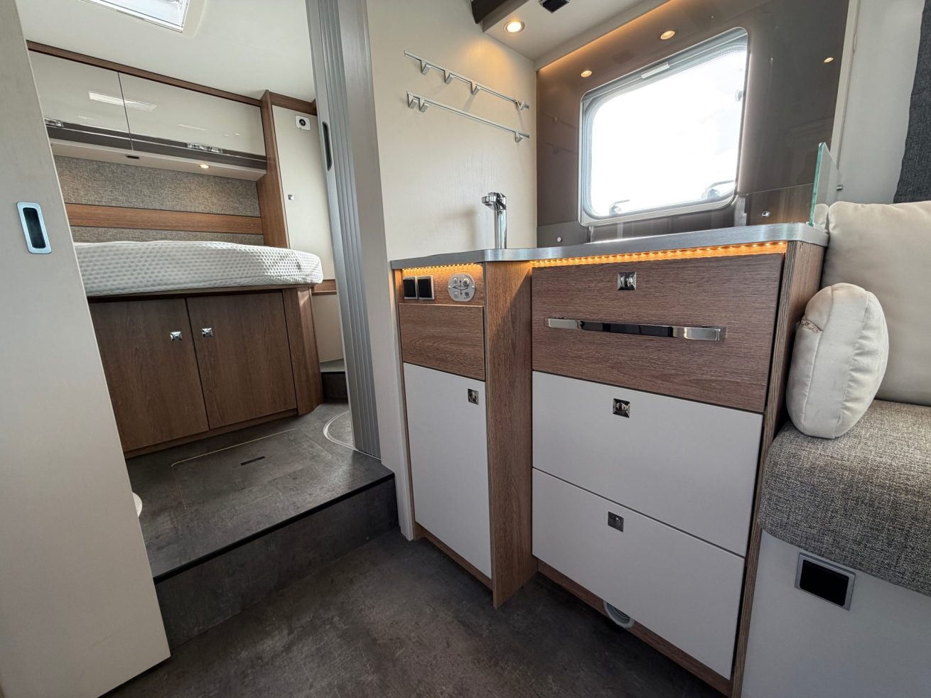 Dethleffs Trend 6757 DBL (26)