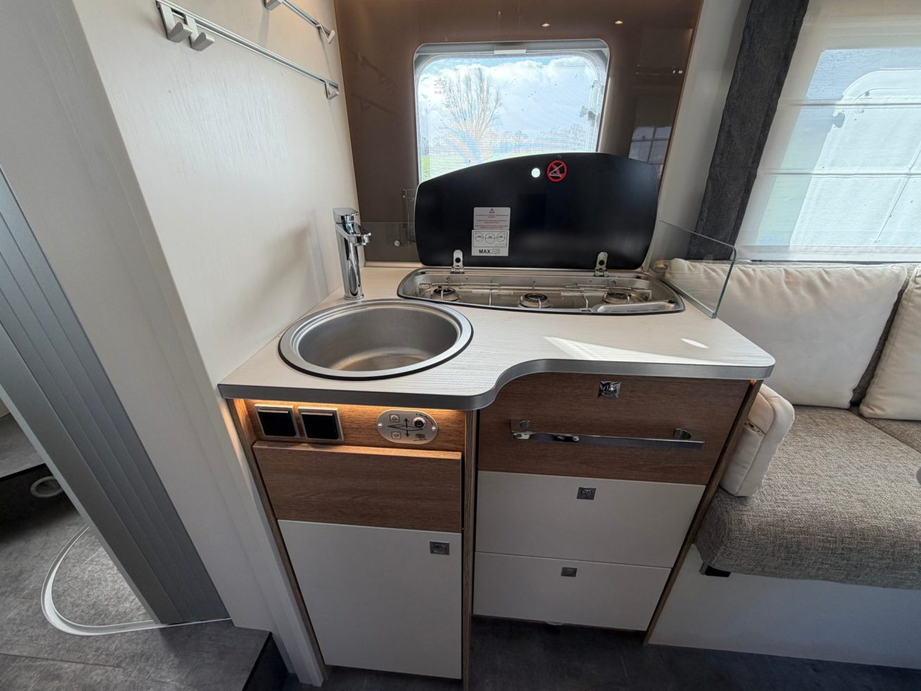 Dethleffs Trend 6757 DBL (28)