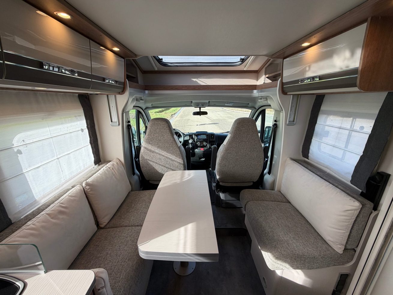 Dethleffs Trend 6757 DBL (6)