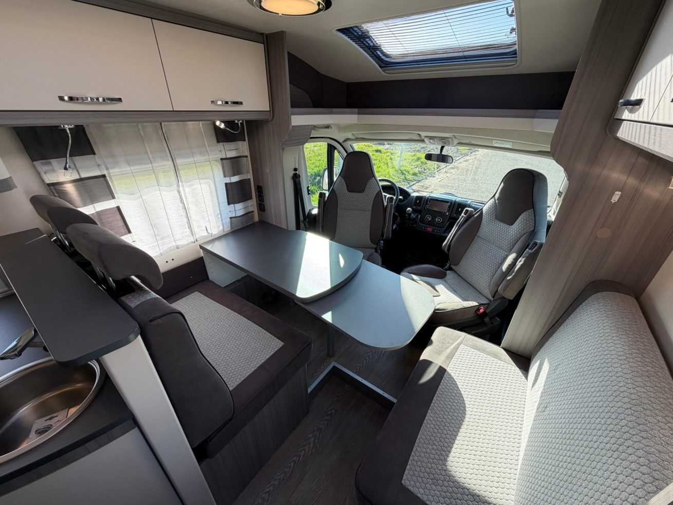 Hobby Optima On Tour T70F (16)