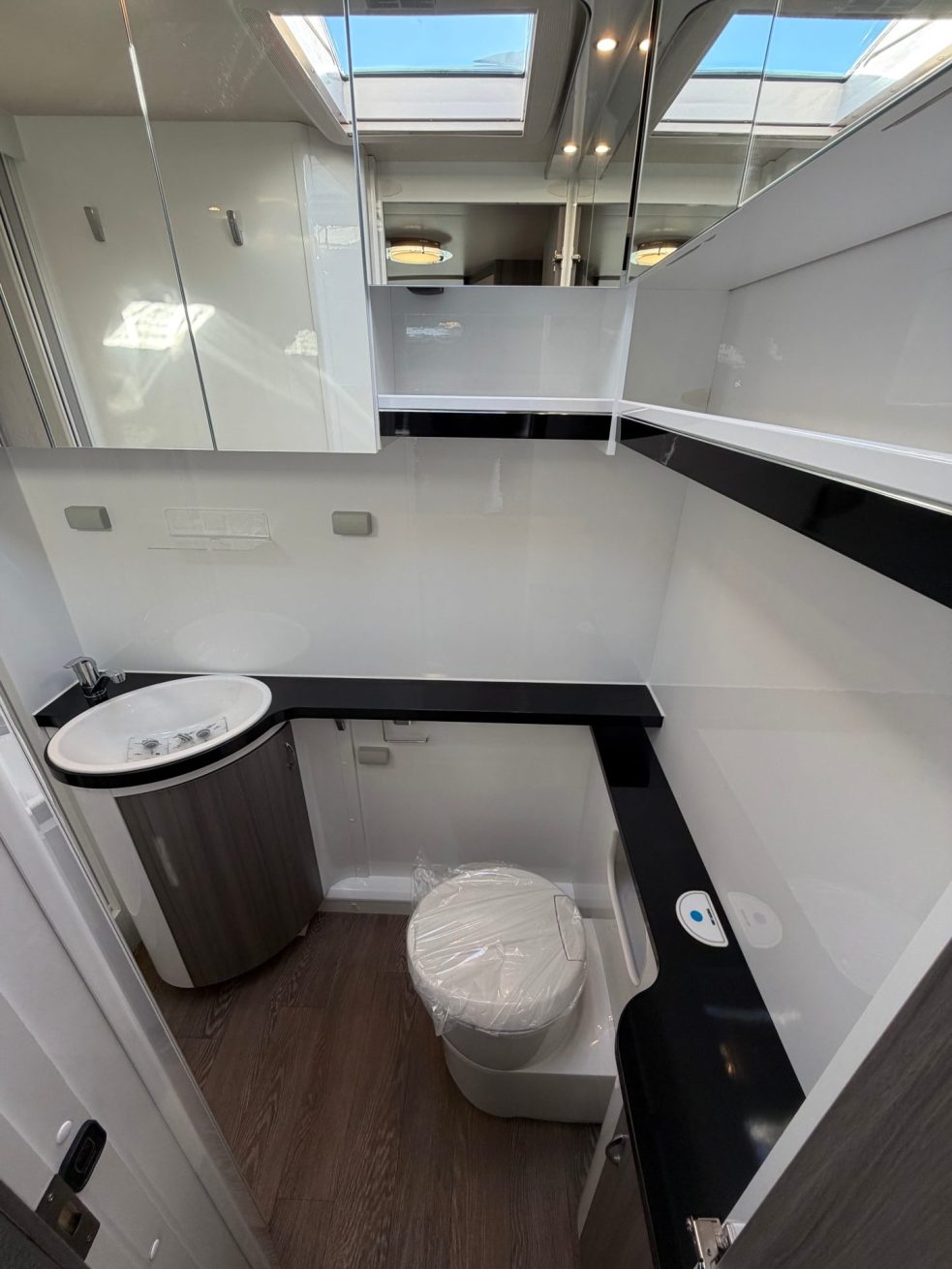 Hobby Optima On Tour T70F (31)