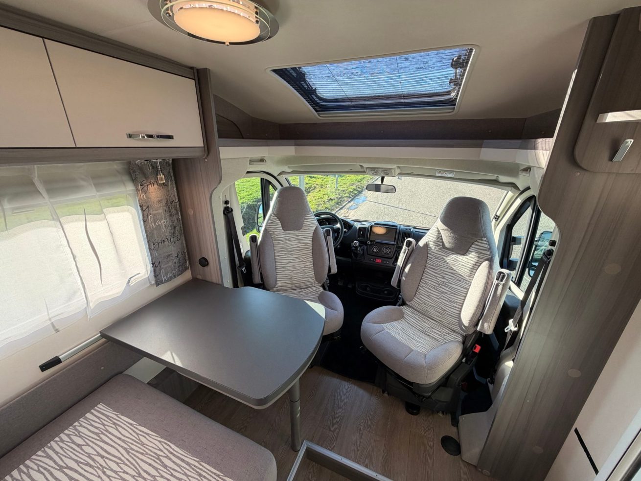 Hobby Optima On Tour V 65 GE (16)