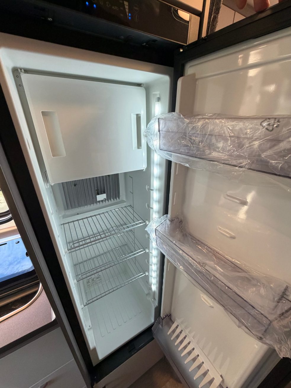 Hobby Optima On Tour V 65 GE (2)