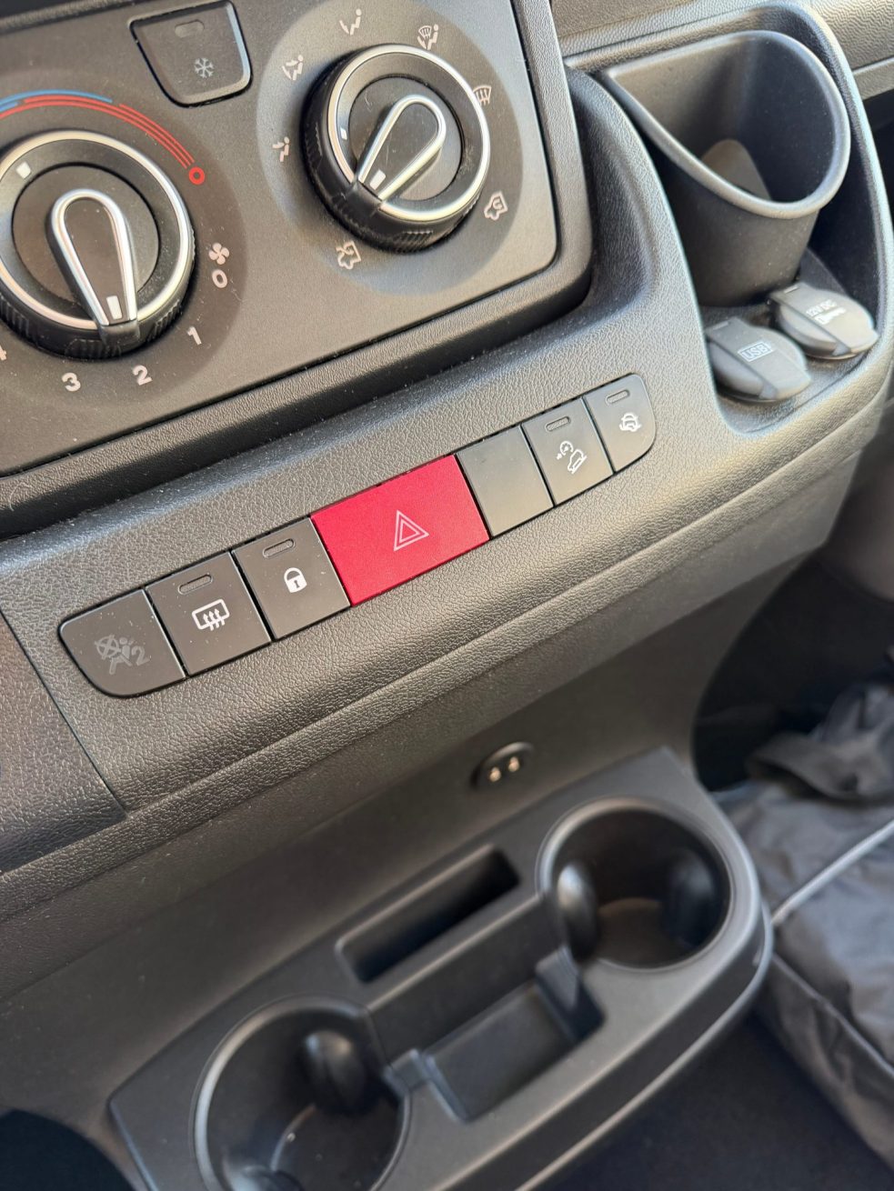 Hobby Optima On Tour V 65 GE (7)