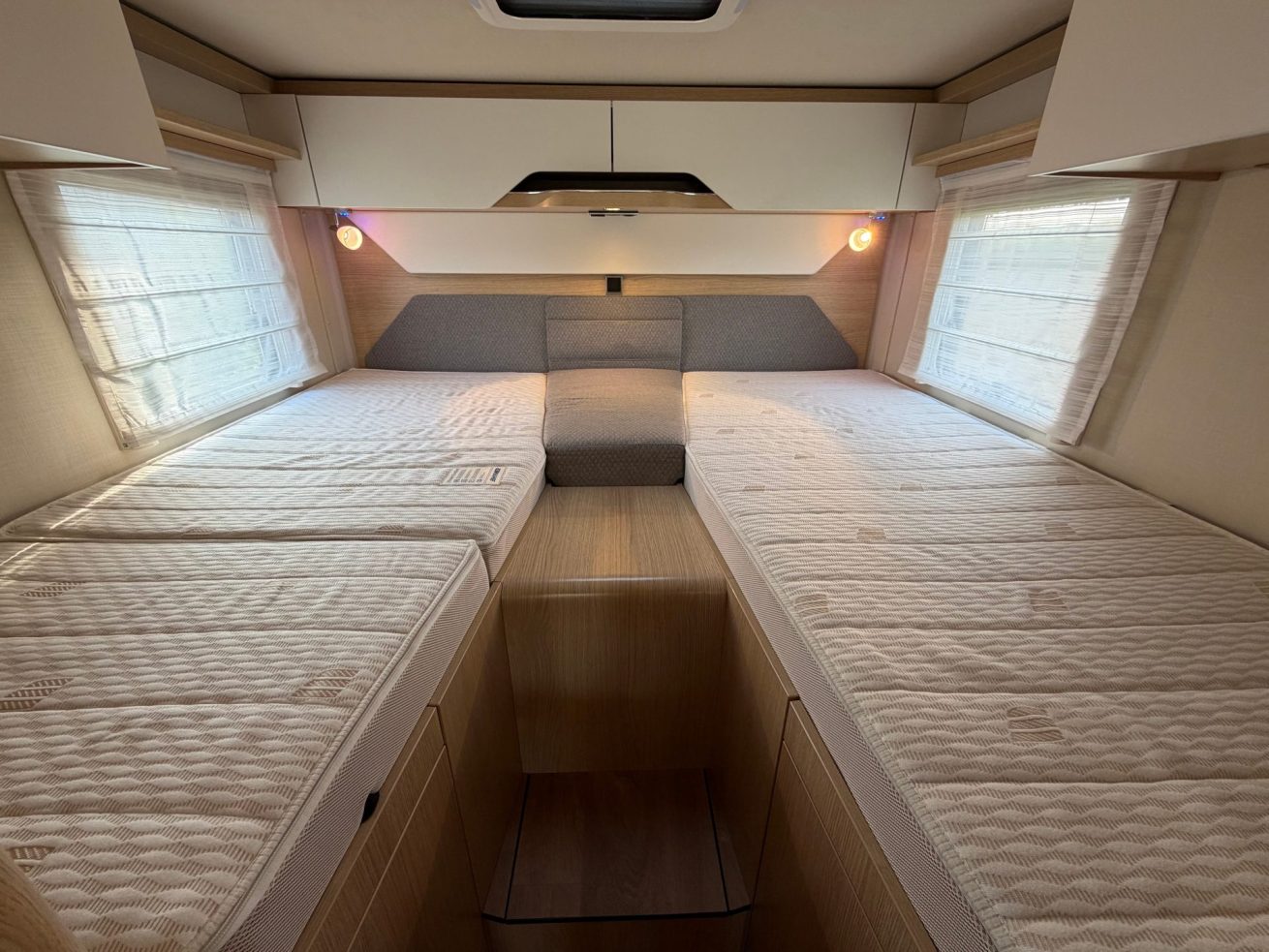 Hymer B-MC I 600 Whiteline (18)