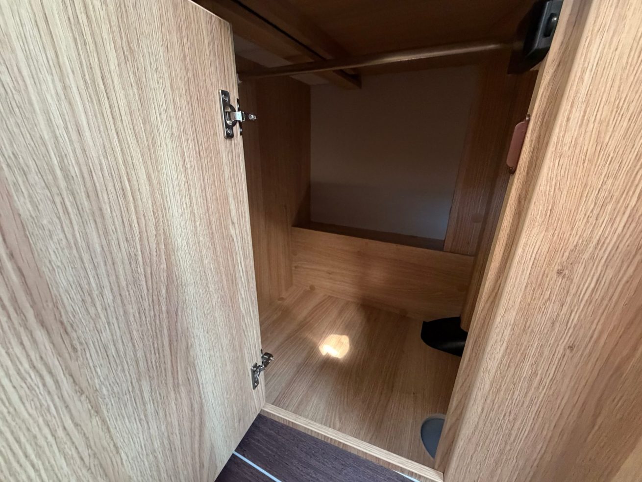 Knaus Sky TI 650 MEG Platinum (8)